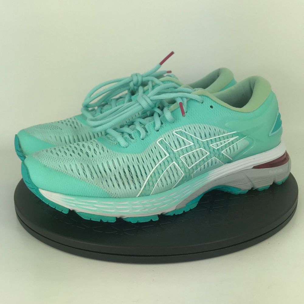 Asics Gel-Kayano 25 Green Athletic Running Shoes 1012A026 Women's Size 9
